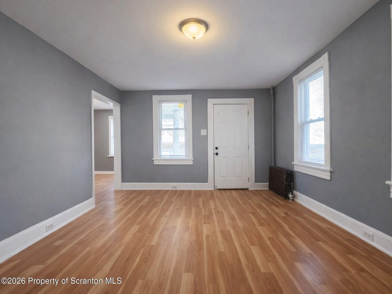 2717 N Main Ave - Photo 4 of 17