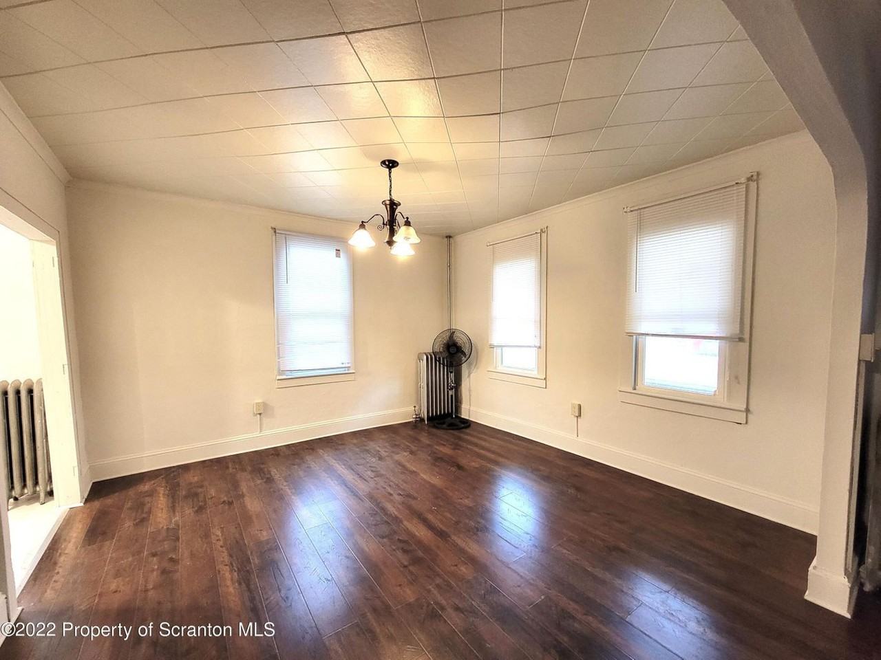 301 South Main Street - Photo 6 of 12