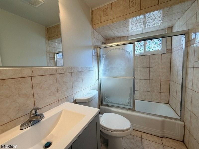 260 Everett Rd - Photo 6 of 18