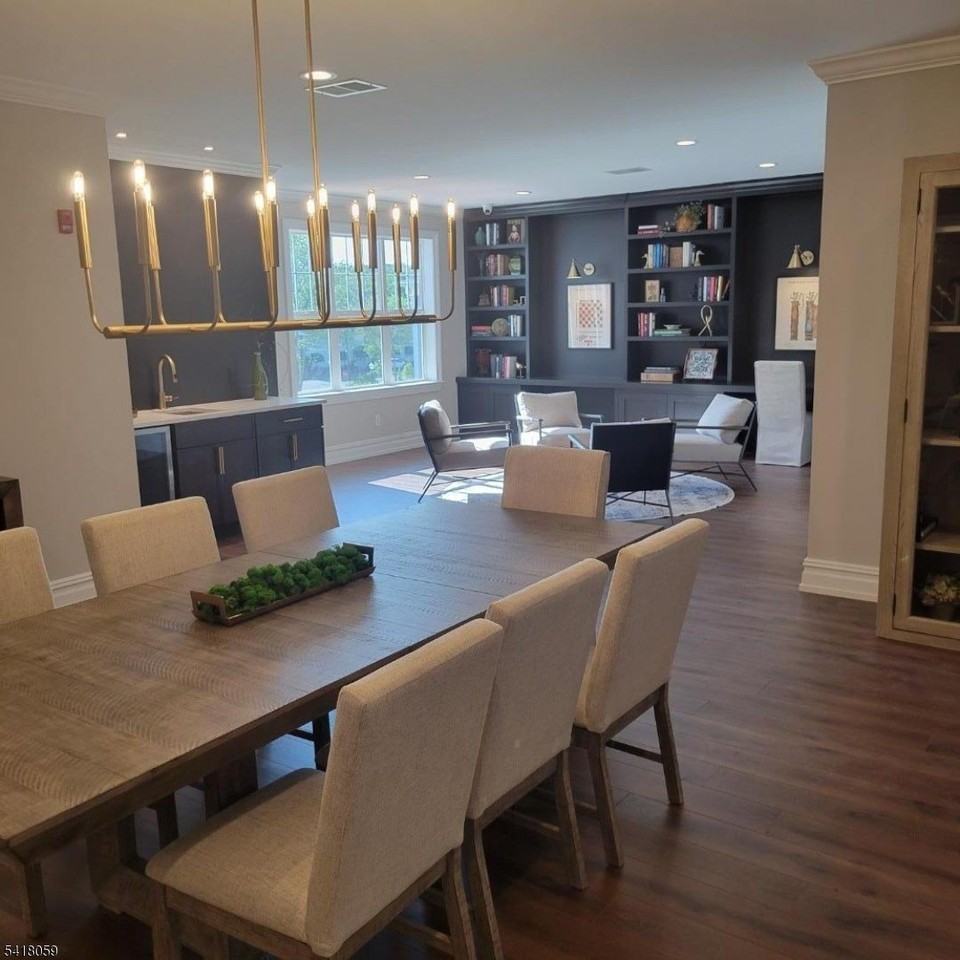 663 Springfield Ave #53 - Photo 2 of 9