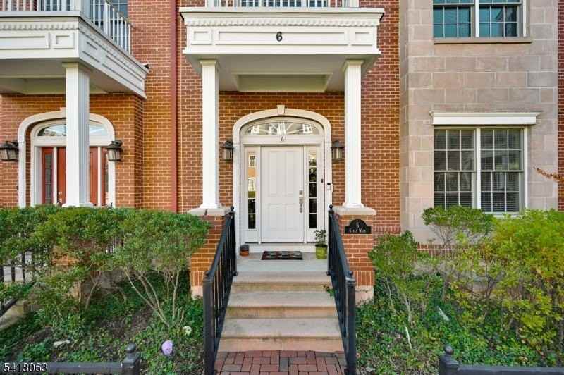 6 Gable Walk - Photo 2 of 23