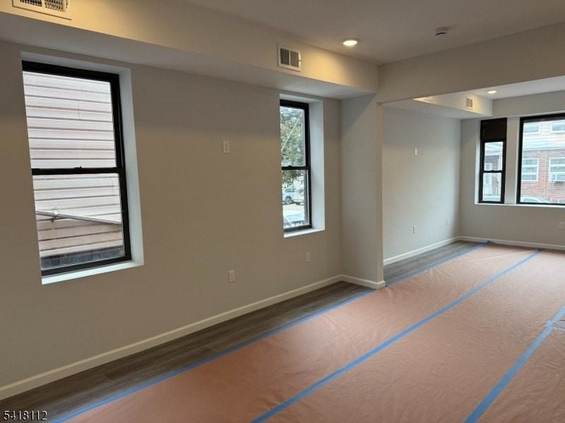 37 6th St - Photo 7 of 24