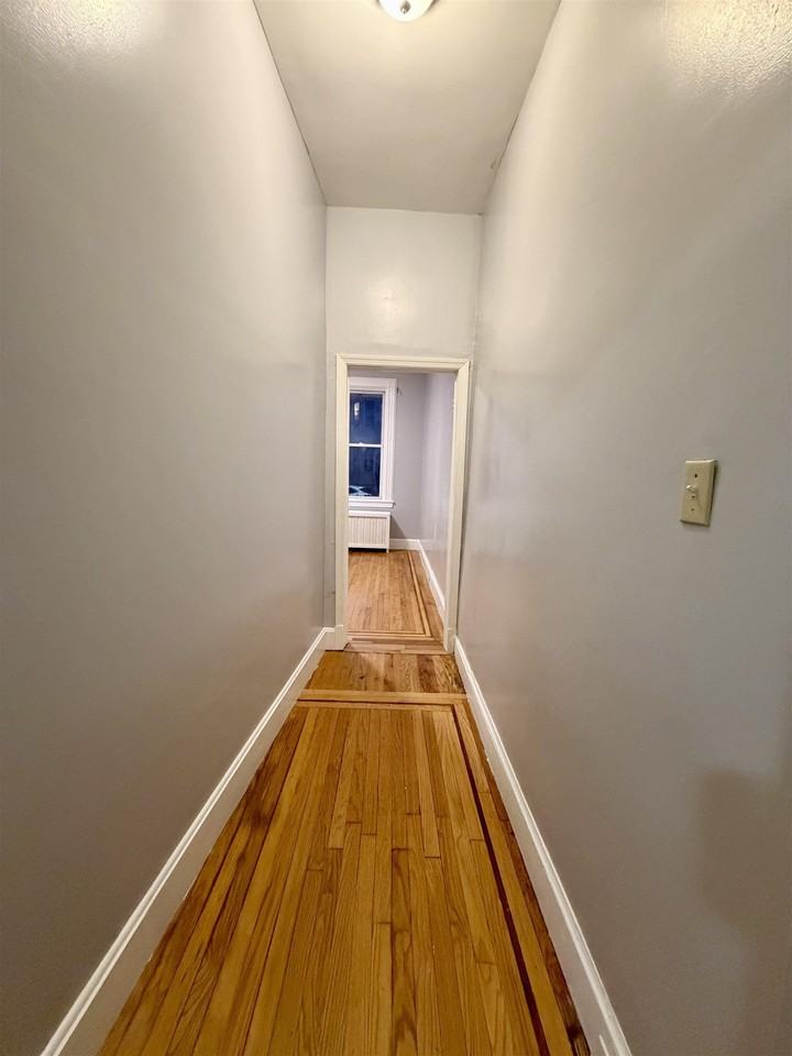 206 Hancock Ave #1 - Photo 3 of 9