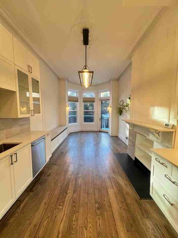 122 Mercer St - Photo 4 of 33