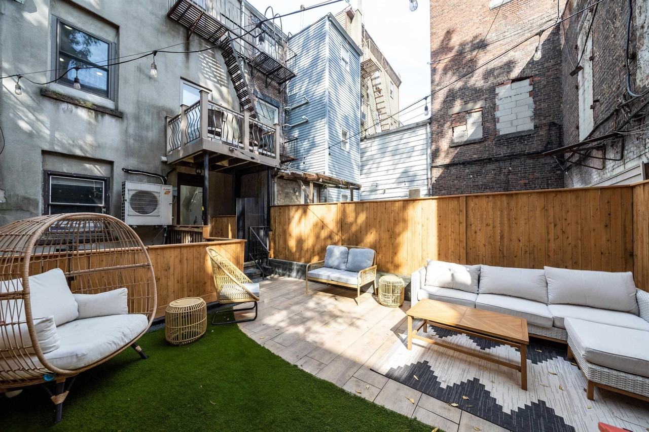 235 Bloomfield St #2 - Photo 3 of 20