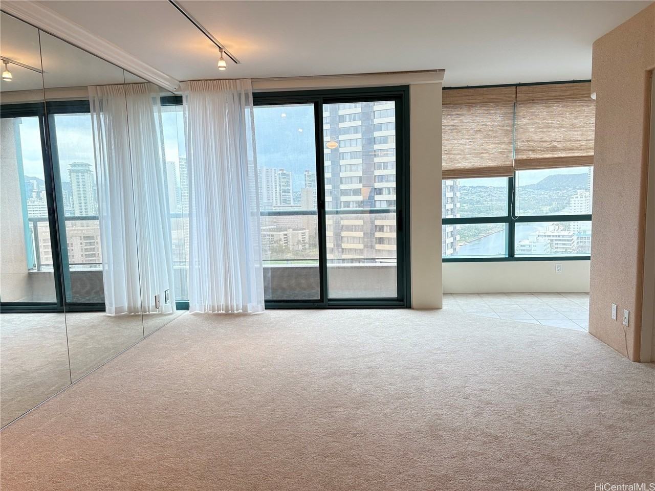 1888 Kalakaua Ave Apt 2606 - Photo 5 of 8