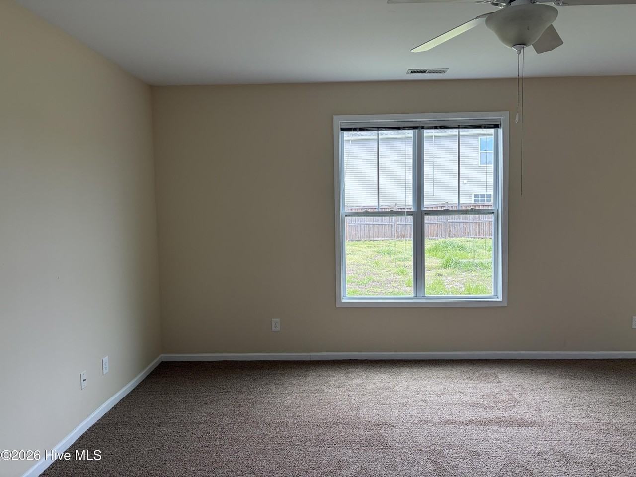 2005 Lapham Dr - Photo 7 of 33