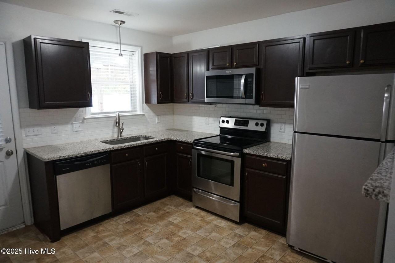 244 Caldwell Loop - Photo 7 of 25