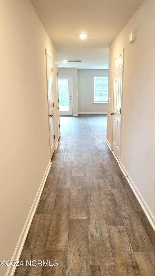 2707 Gracie Ln - Photo 3 of 46