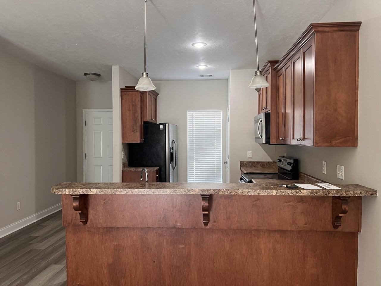 338 High Meadows Pl - Photo 2 of 9