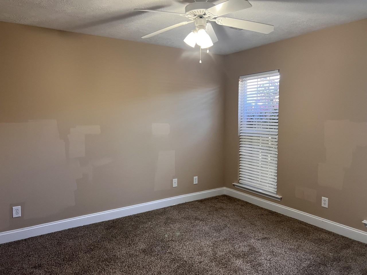 911 Bryan Cir - Photo 6 of 7