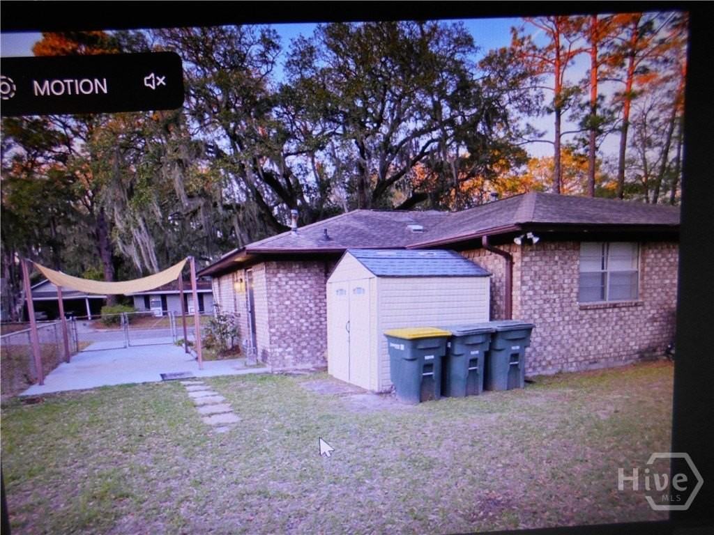 2503 Mississippi Ave - Photo 2 of 9