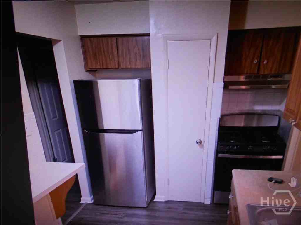 2503 Mississippi Ave - Photo 5 of 9