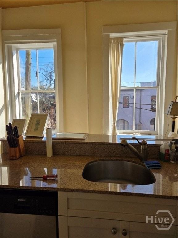 125 E Broad St #2C - Photo 4 of 12