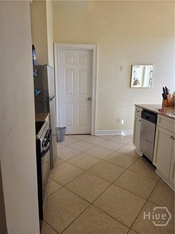 125 E Broad St #2C - Photo 5 of 12