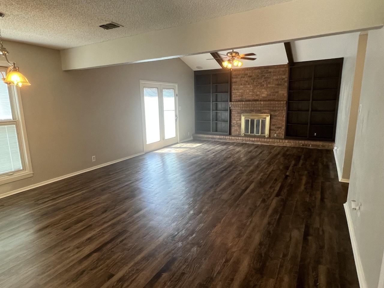 7016 York Ave - Photo 2 of 30