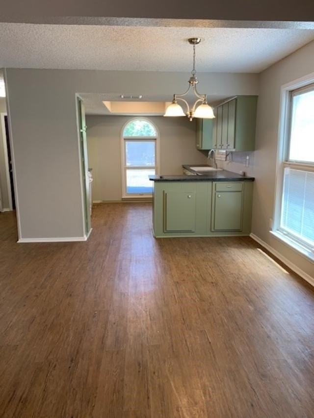 7016 York Ave - Photo 5 of 30