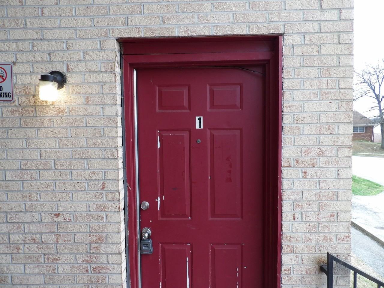 140 Landings Dr Apt 1 - Photo 6 of 45