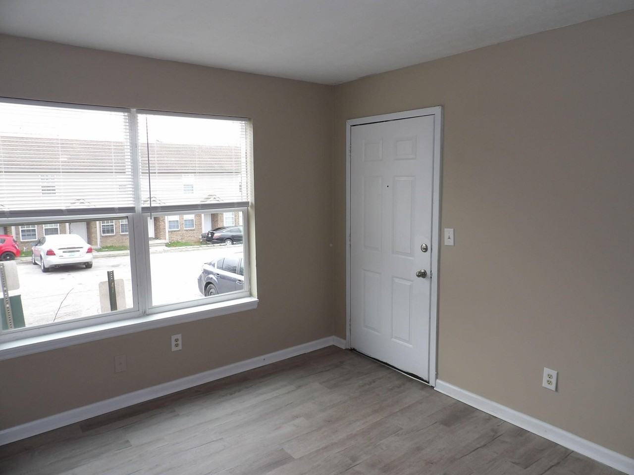 140 Landings Dr Apt 1 - Photo 7 of 45