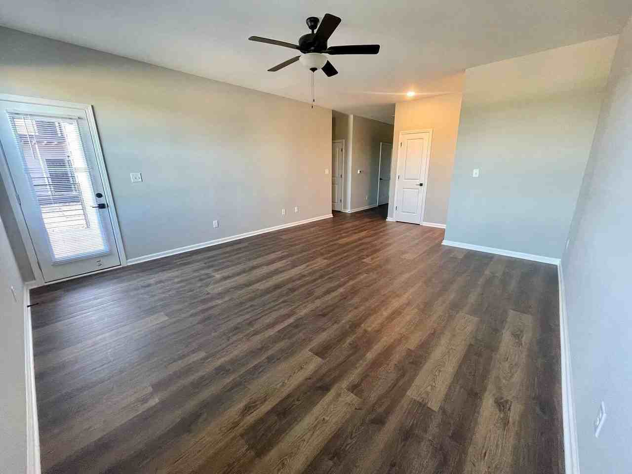 111 Juniper Path Unit 3 - Photo 4 of 12