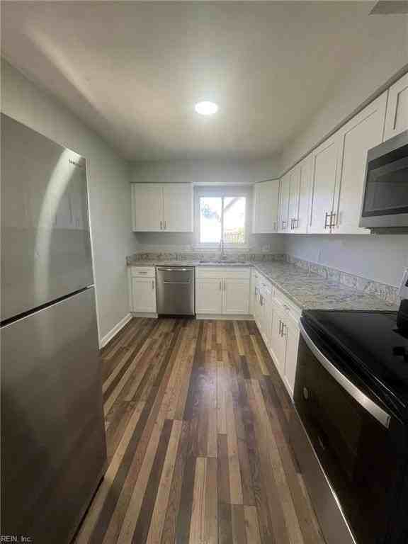 3461 Gamage Dr - Photo 6 of 30