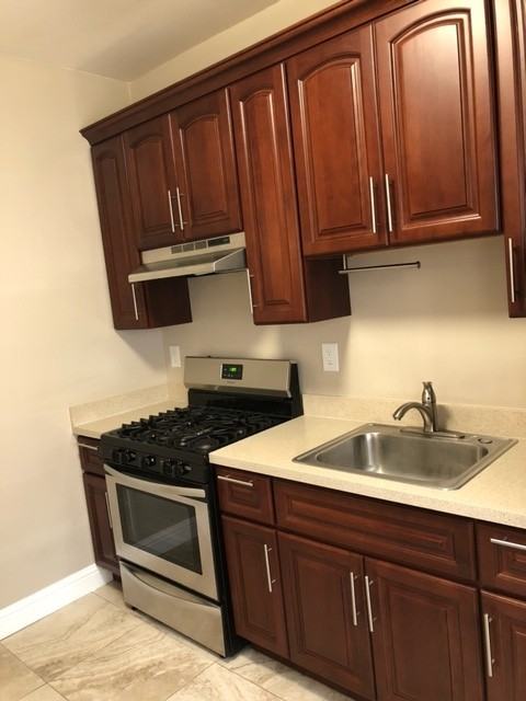 2321 Dwight Way - Photo 3 of 20