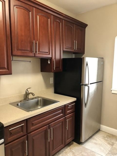 2321 Dwight Way - Photo 4 of 20