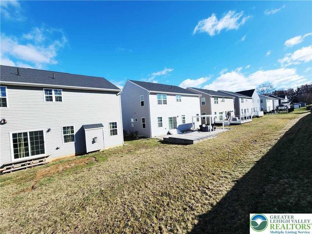 161 Aspen Ln - Photo 5 of 50