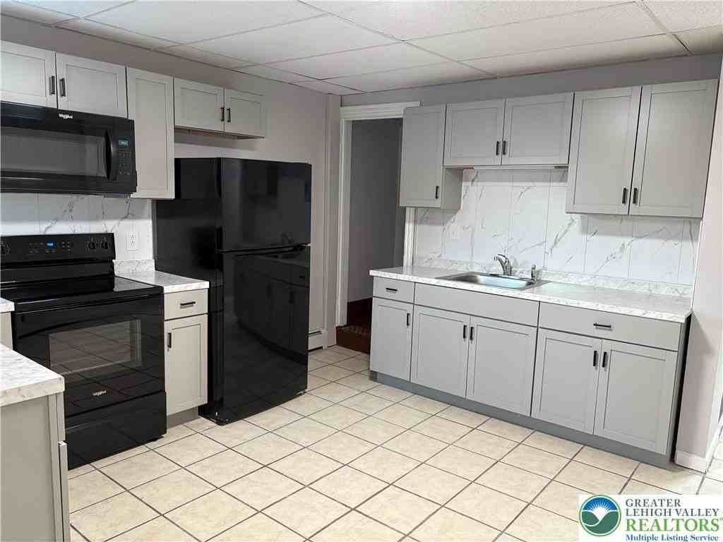 404 Mahoning St - Photo 6 of 9