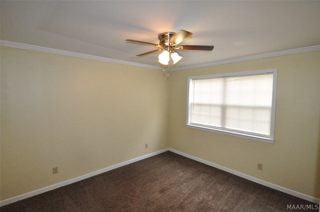 718 W Edgemont Ave Apt B - Photo 7 of 7