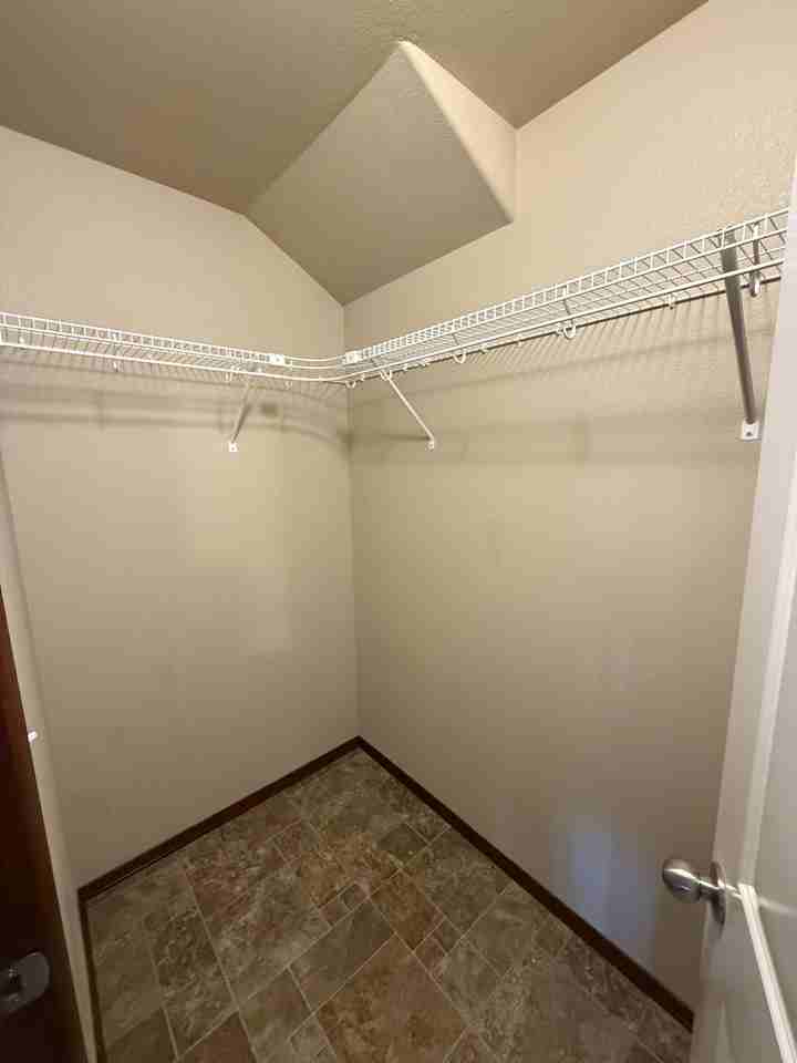 N5013-202 - Photo 5 of 38