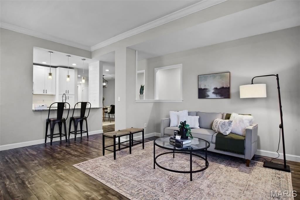 4250 Lindell Blvd #A - Photo 3 of 27