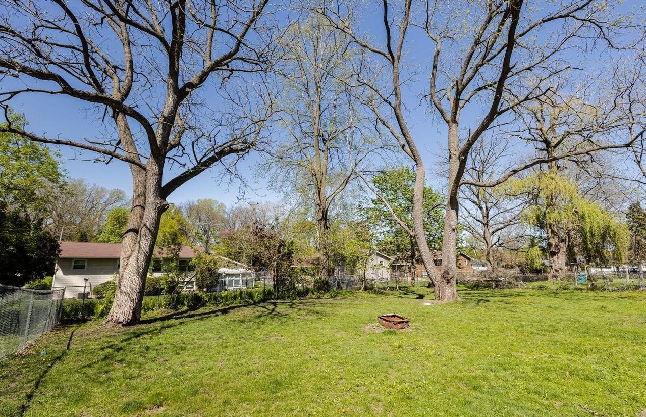 224 Margaret St - Photo 6 of 6