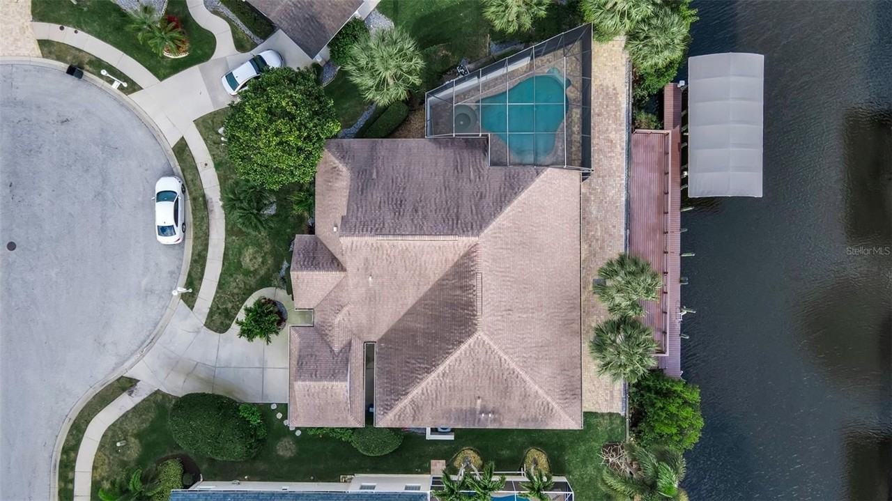 4620 Swordfish Dr - Photo 4 of 50