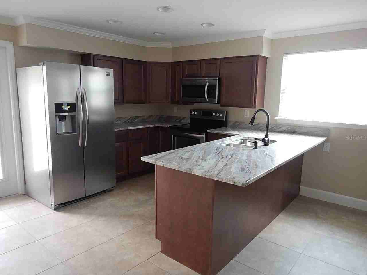 17345 Porter Ave #A - Photo 4 of 19