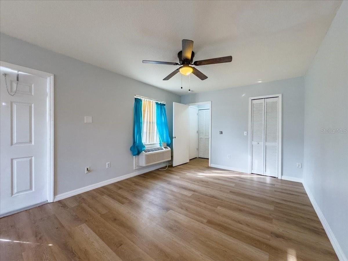 102 Mango Dr - Photo 7 of 13