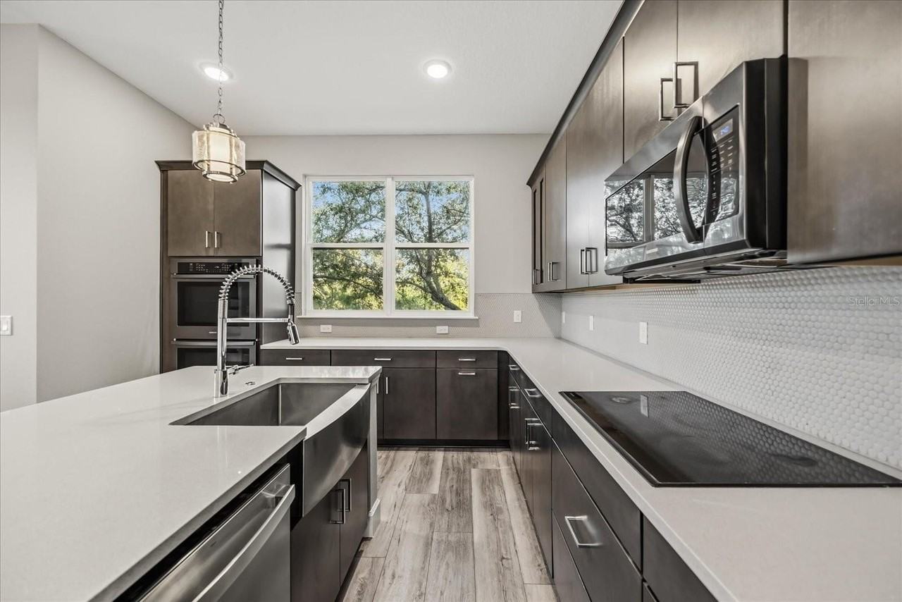 3505 Tracy Vickers Aly - Photo 3 of 29