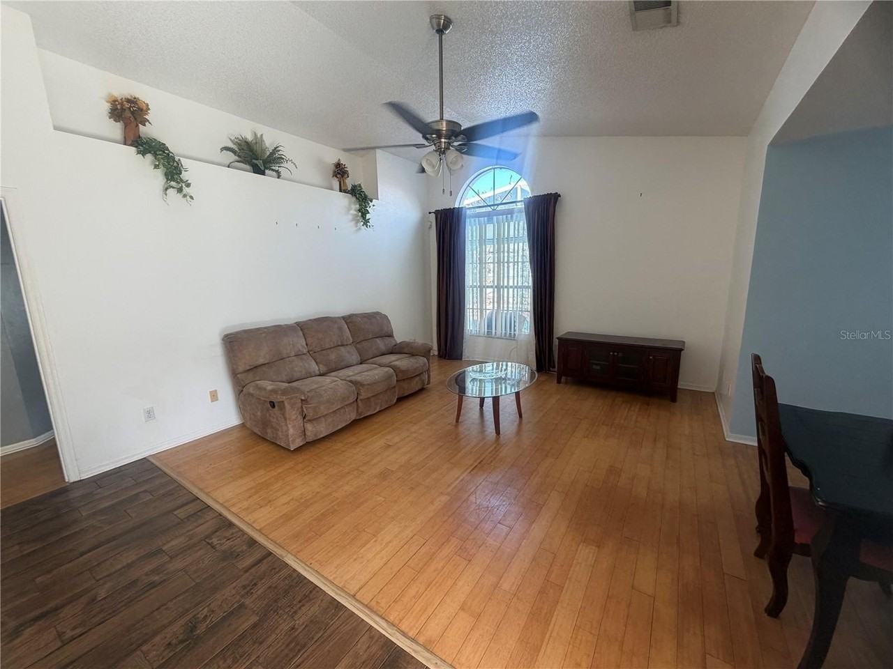 3141 Arrow Dr - Photo 4 of 21