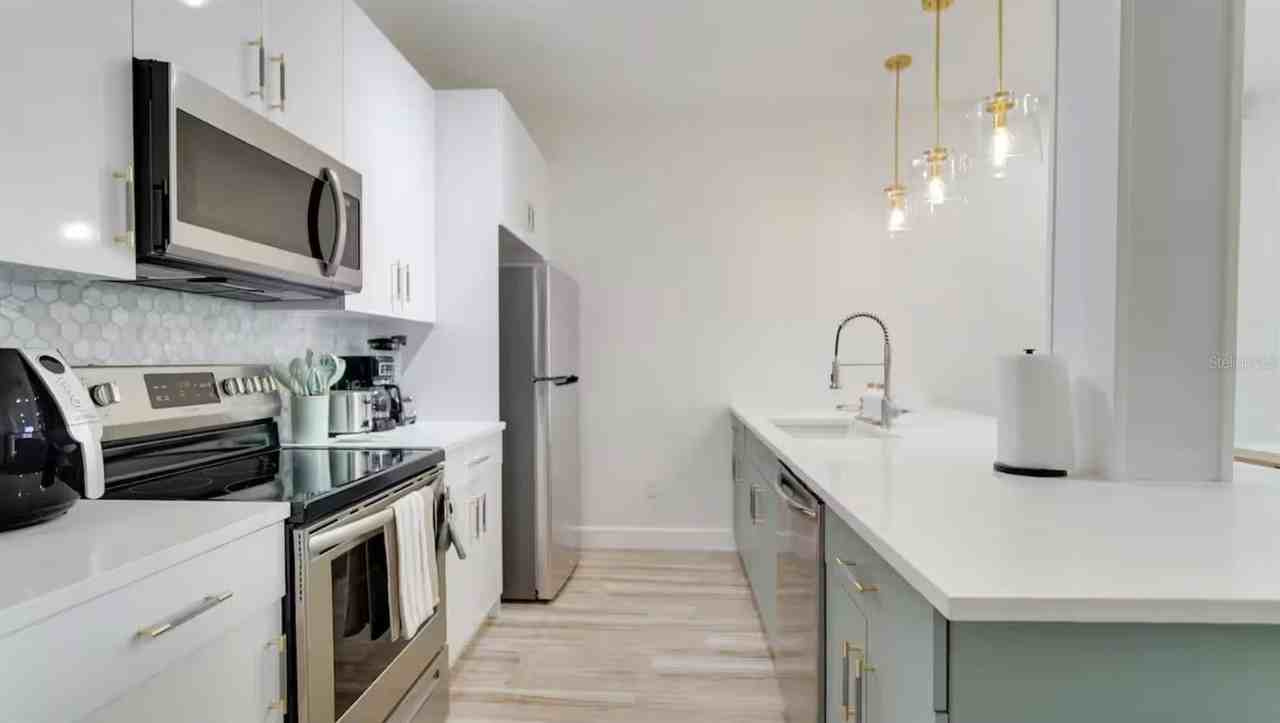 8103 Coconut Palm Way #203 - Photo 7 of 36