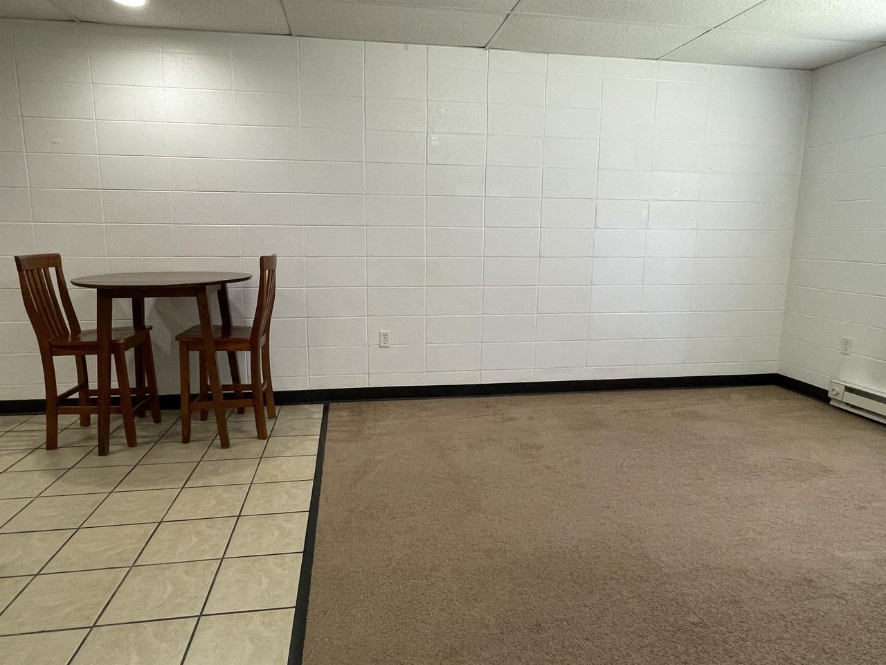 Lincoln North - Photo 2 of 50