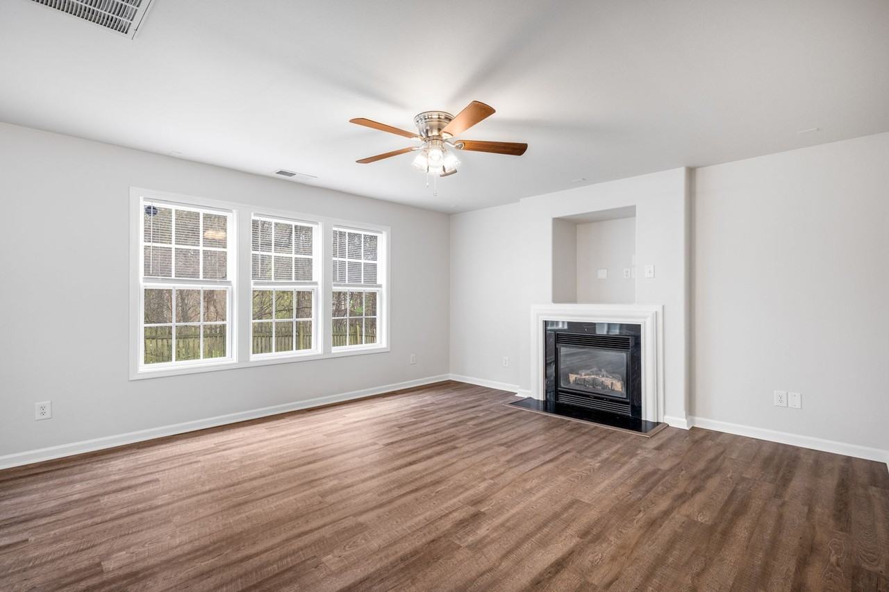 10609 Spring Rain Ct #1 - Photo 2 of 16