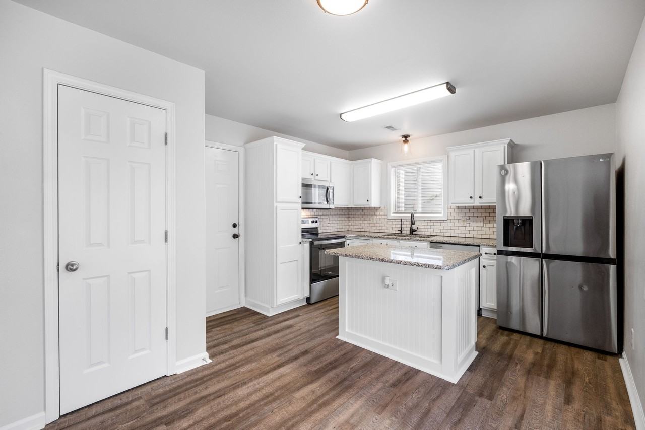 10609 Spring Rain Ct #1 - Photo 6 of 16