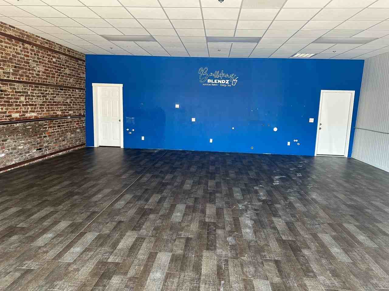 118 East Commerce Street - Photo 3 of 6