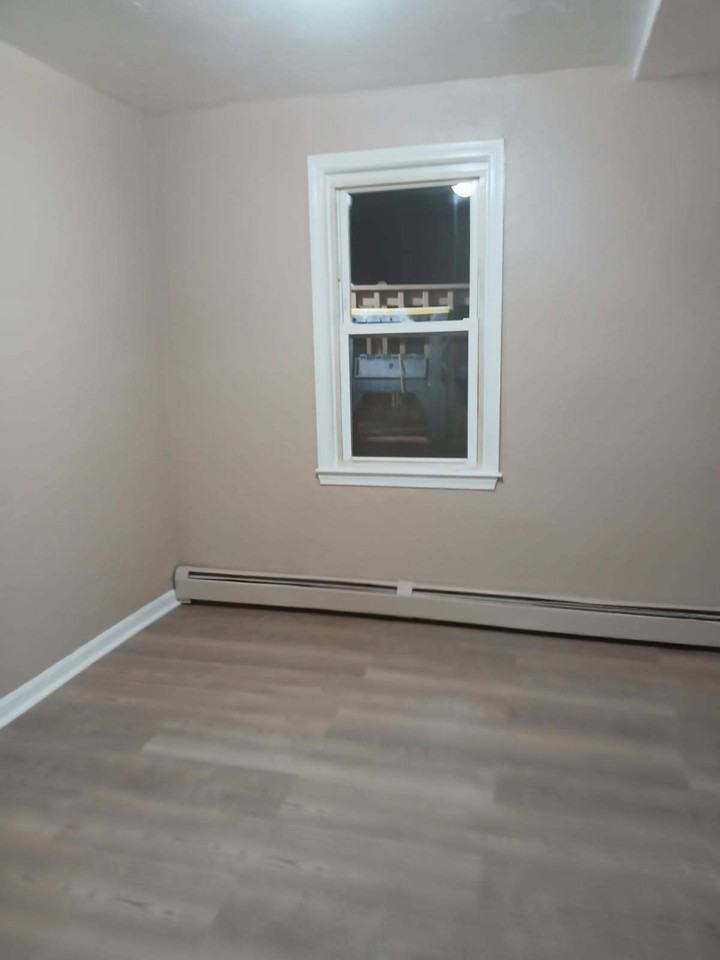 Taunton Maple - Photo 7 of 7