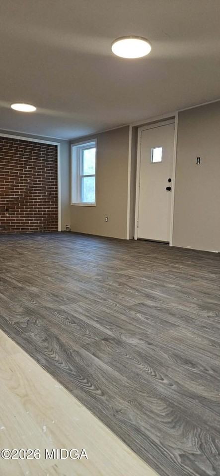 912 Dogwood Cir - Photo 6 of 28