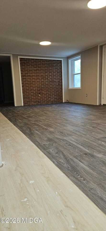 912 Dogwood Cir - Photo 7 of 28