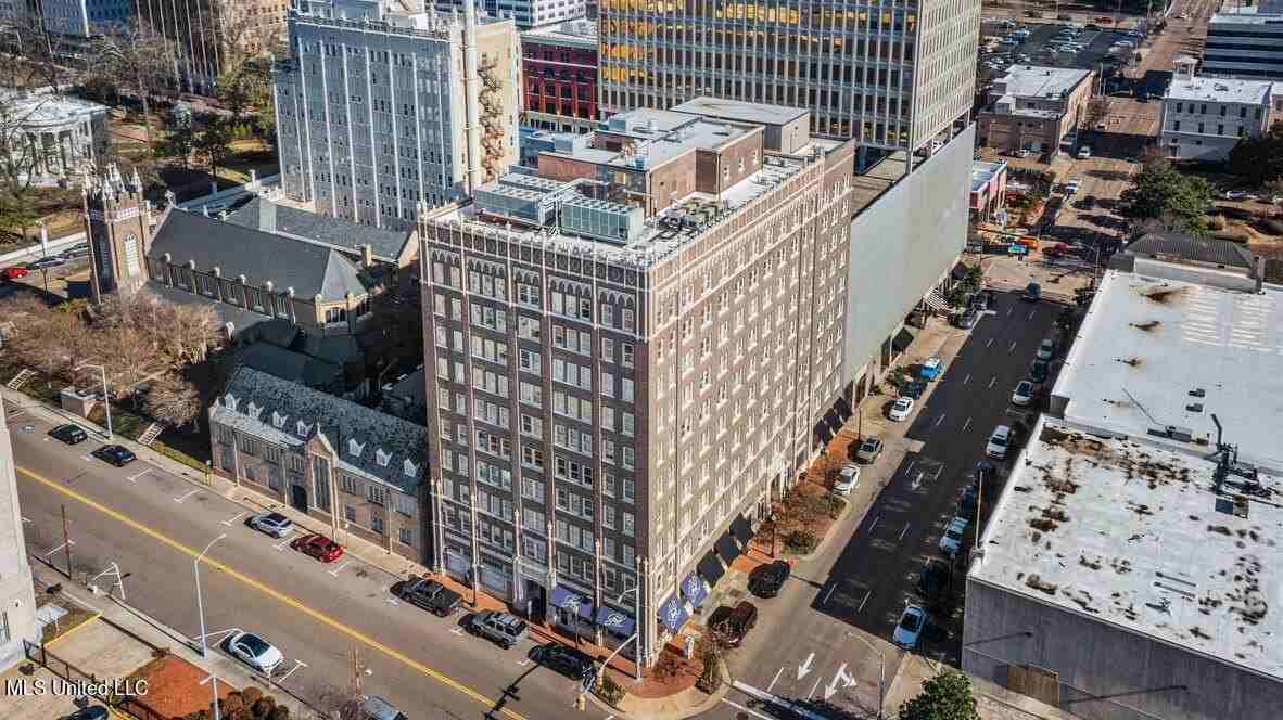 308 E Pearl St Apt 1001 - Photo 2 of 5