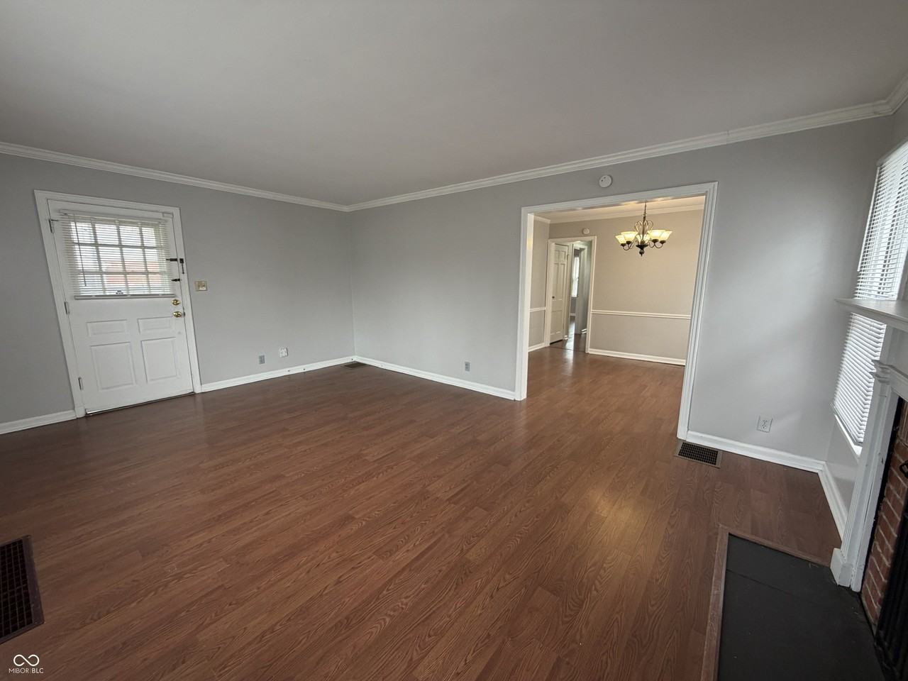 6191 Crittenden Ave - Photo 7 of 28