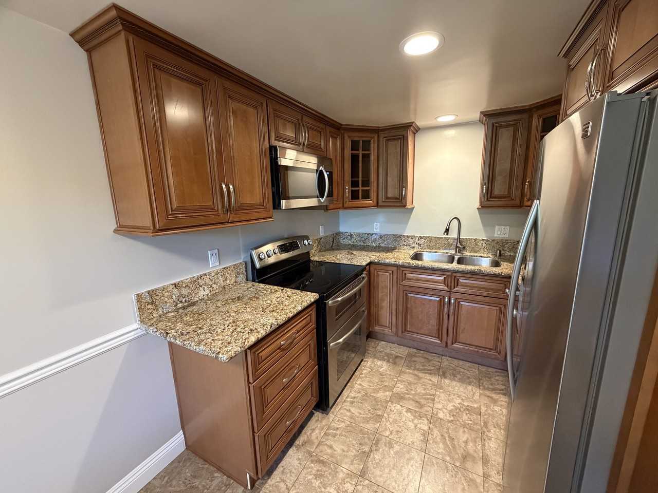 156 E Highland Ave - Photo 5 of 14