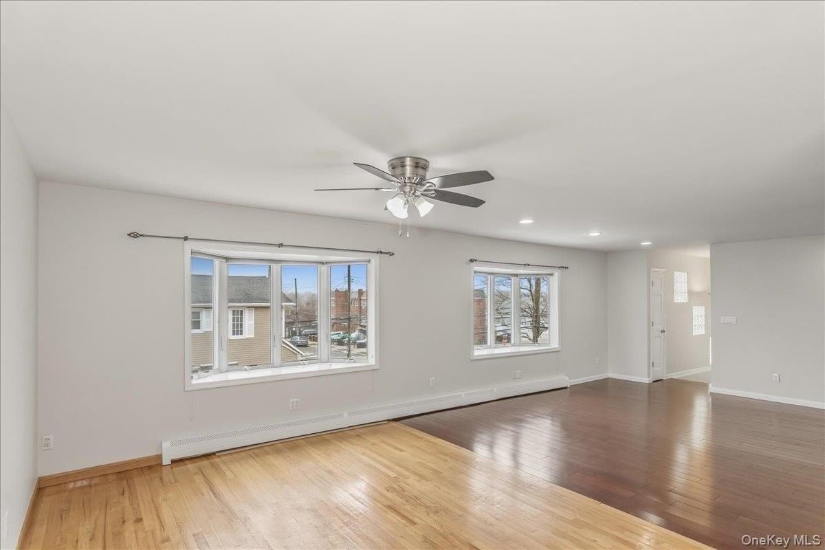 14947 Centreville St Unit 2 - Photo 3 of 15